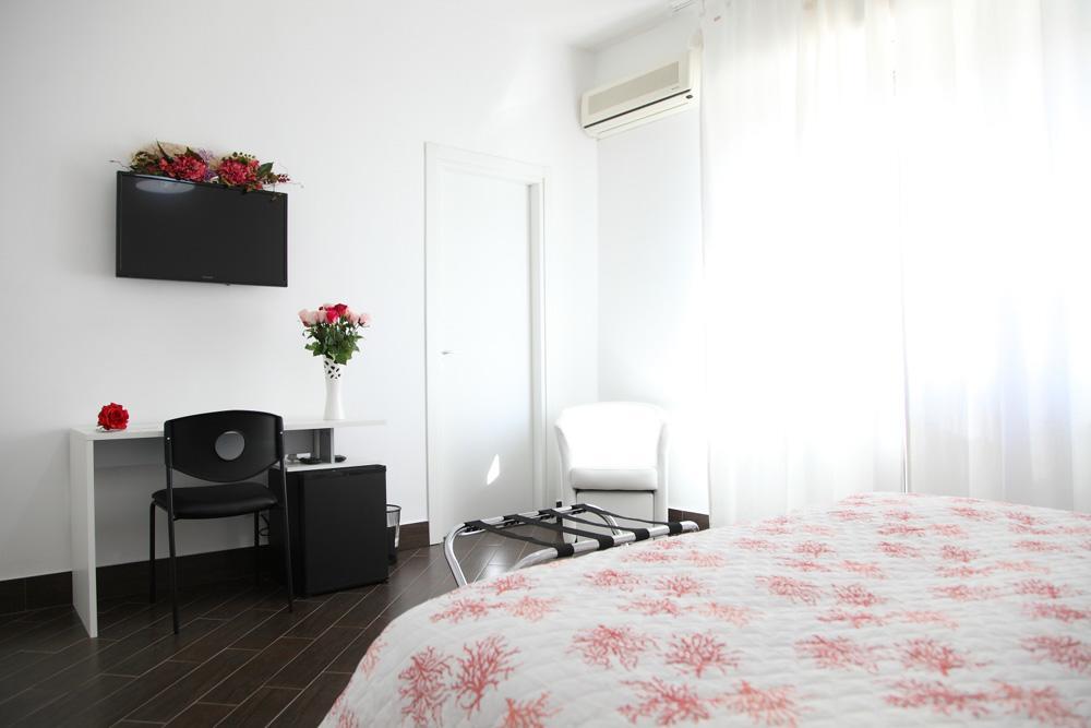 B&B Rosaly San Cataldo  Ngoại thất bức ảnh