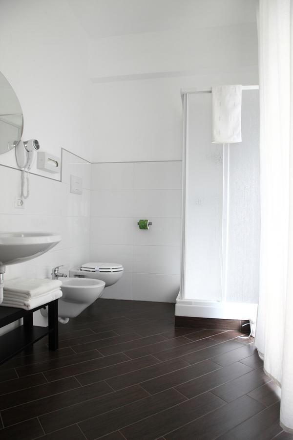 B&B Rosaly San Cataldo  Ngoại thất bức ảnh