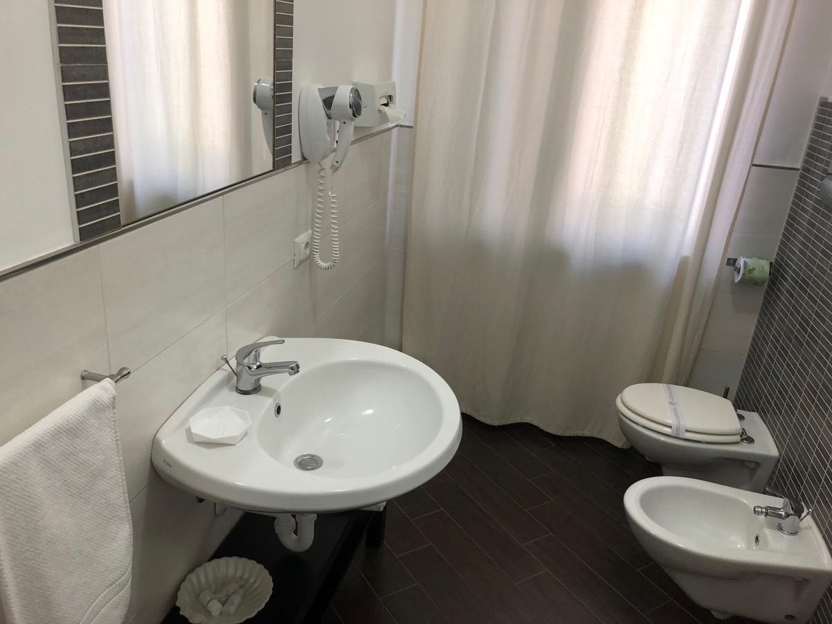 B&B Rosaly San Cataldo  Ngoại thất bức ảnh